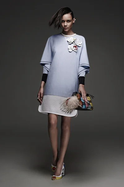 Look 17